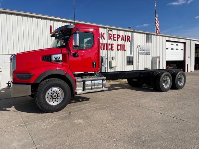 2025 Western Star 49X