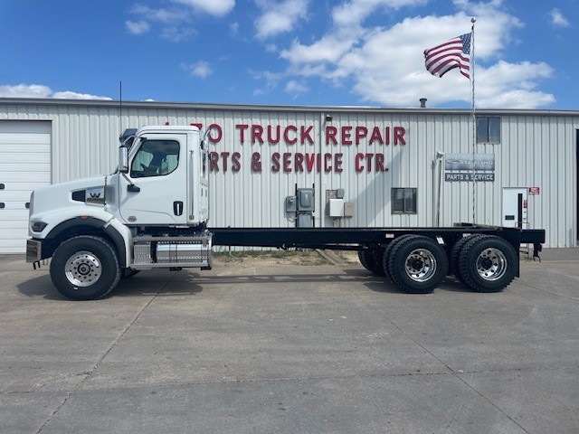 2025 Western Star 49X